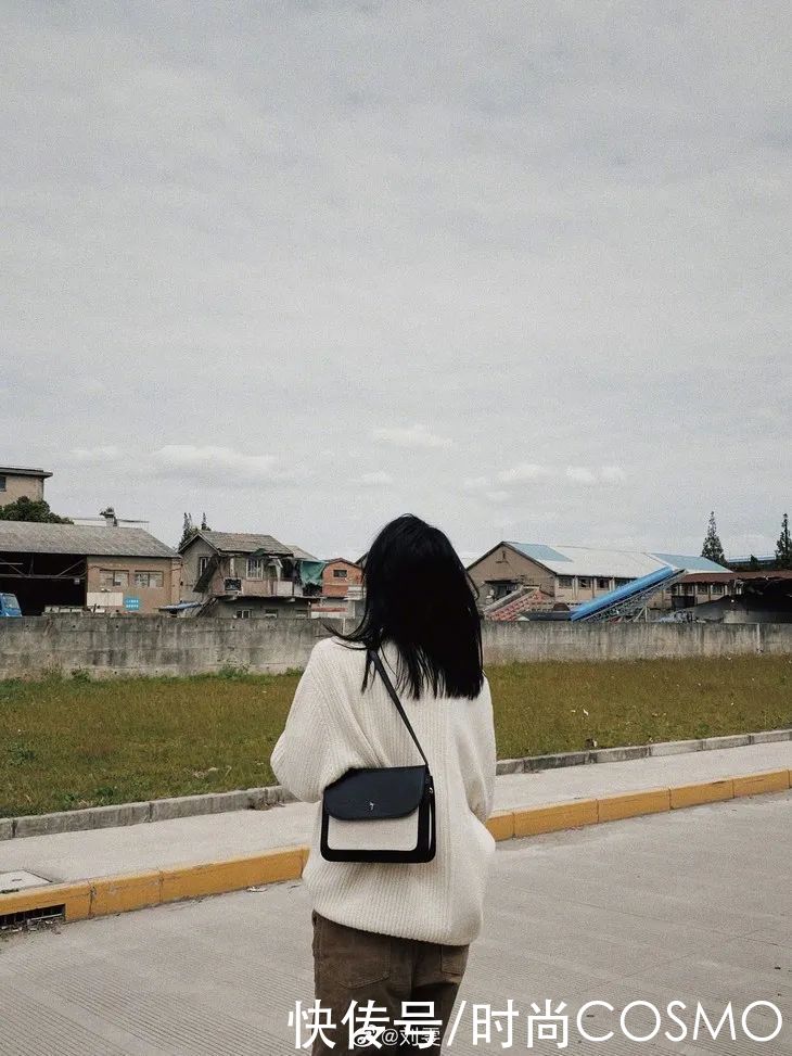 设计师刘雯再上线，这次实穿性5颗星|时髦办 |女生一定要知道的高级感香水，你懂的\＂,\＂i10\＂:\＂美人计