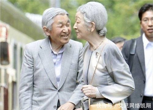 拒绝|最美平民皇后美智子,为何拒绝合葬?一入豪门深似海!