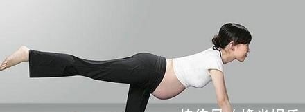 怀孕期间|“最有派头”宝宝出生后,第一件事是跟妈妈击掌:辛苦妈妈了