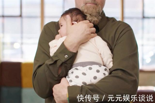 脊柱|孩子多大能竖抱不是三四月也不是六个月,更重要的是分月龄抱法