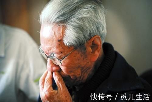 亲子关系|养儿防老成难题?关键看父母,这几类父母儿女抢着养,原因很现实