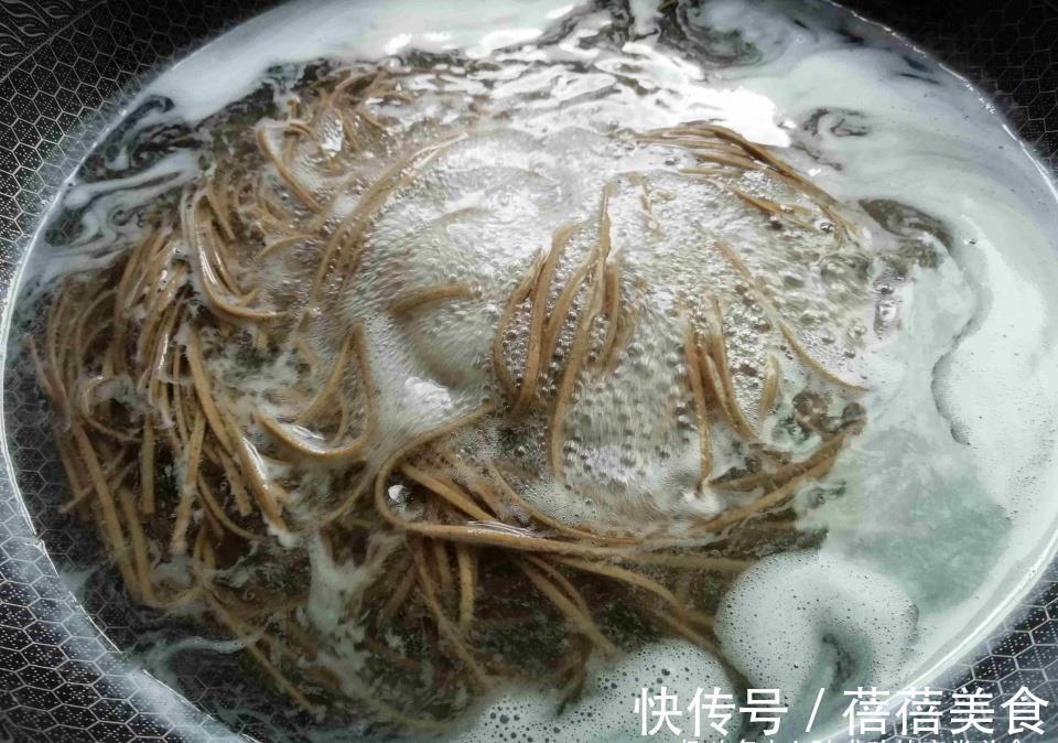 胡萝卜|30岁女人的轻断食晚餐,两个月瘦了10斤,朋友:真自律难怪身材好