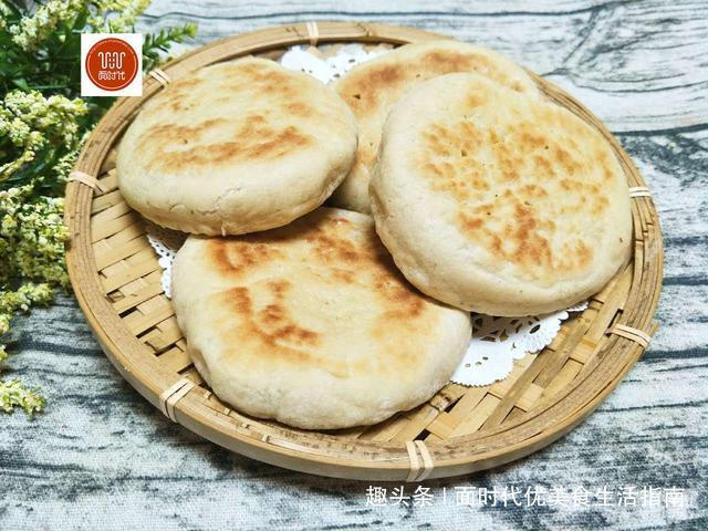 小面姨|发面烙饼,我有妙招,既省油又暄软,外酥里嫩凉了不会硬!