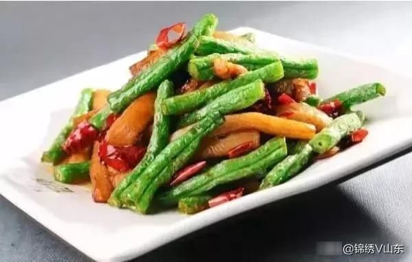 周末家人团聚，弟媳做了12个家常菜，味道不输大饭店，全部光盘