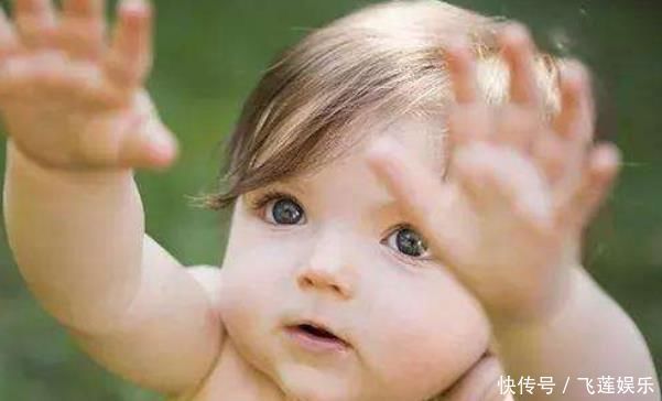 孕期|为何有的宝宝刚出生头发就很浓密,而有的却稀疏不妨一看