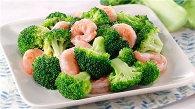 虾仁|西兰花最好吃的做法,每次做两盘,只要一上桌,准能吃个精光!