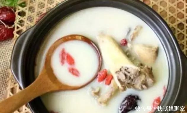 做出|在炖汤的时候, 千万不要加水了, 学会这三个技巧, 汤更好喝