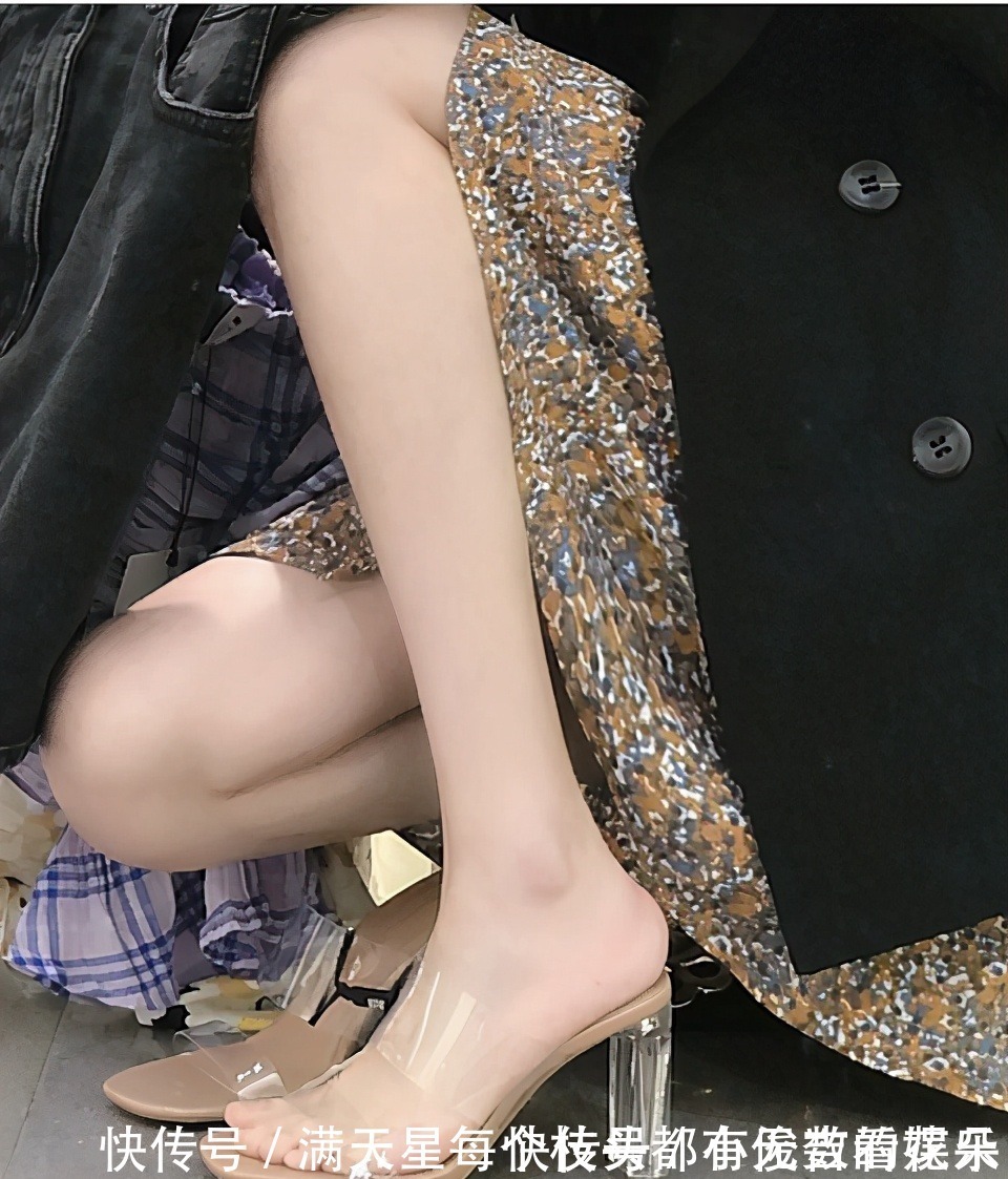 姐妹 你是时髦精吗?今年夏天超火的4双凉鞋,你有几双