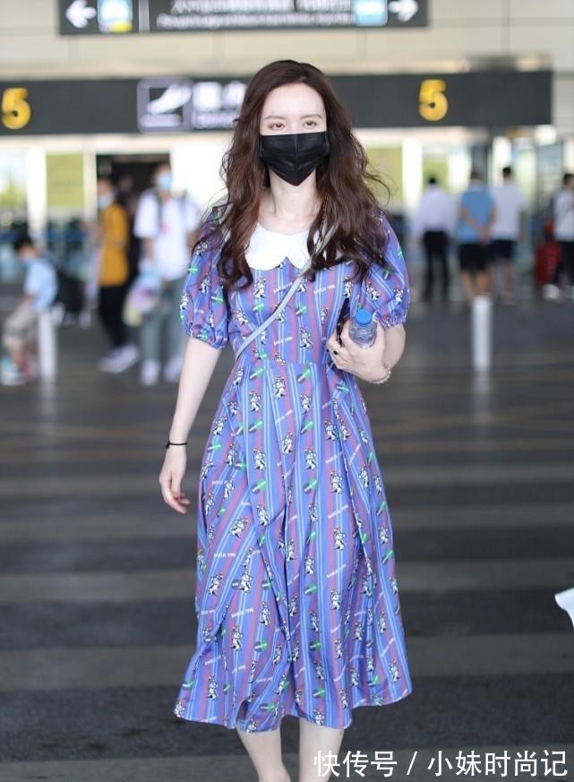 时尚达人|张萌真不把自己当老板娘,穿粉色衬衫裙配拖鞋,穿得有点随性了