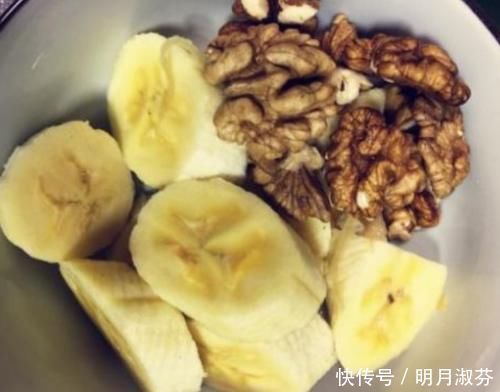 睡眠质量|香蕉和“此物”喝,是失眠患者的“救星”,一觉睡到天亮!