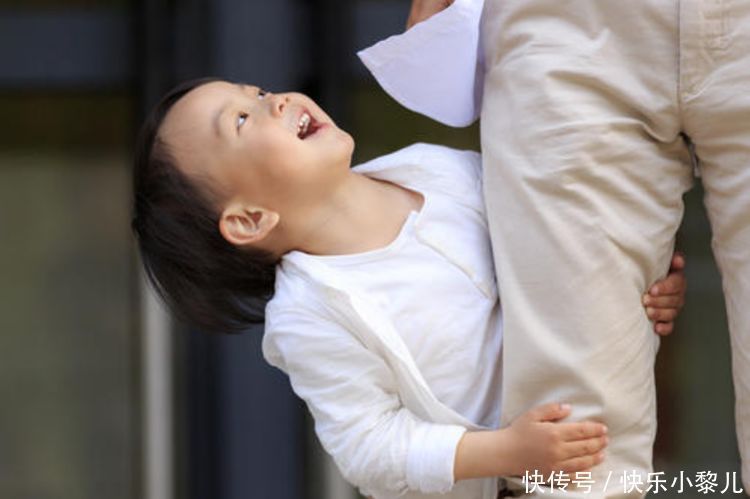 踩雷|“讨好型”的孩子背后总有这样的家长,看看你踩雷了吗?