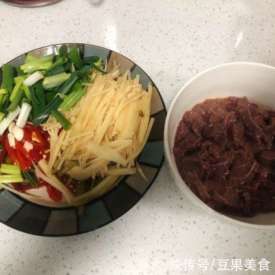 这么做爆炒腰花营养又下饭，邻居都能闻到香