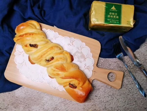 黄油|提子奶酥面包