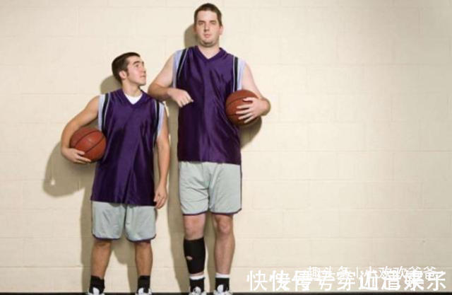 孩子|喝“母乳”和不喝“母乳”的孩子,长大后有什么差别差距太大