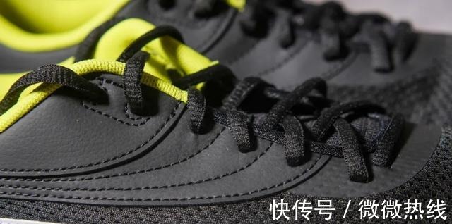 鞋带扣 PUMA Triple开箱低价的外场球鞋,一鞋两穿有何惊喜