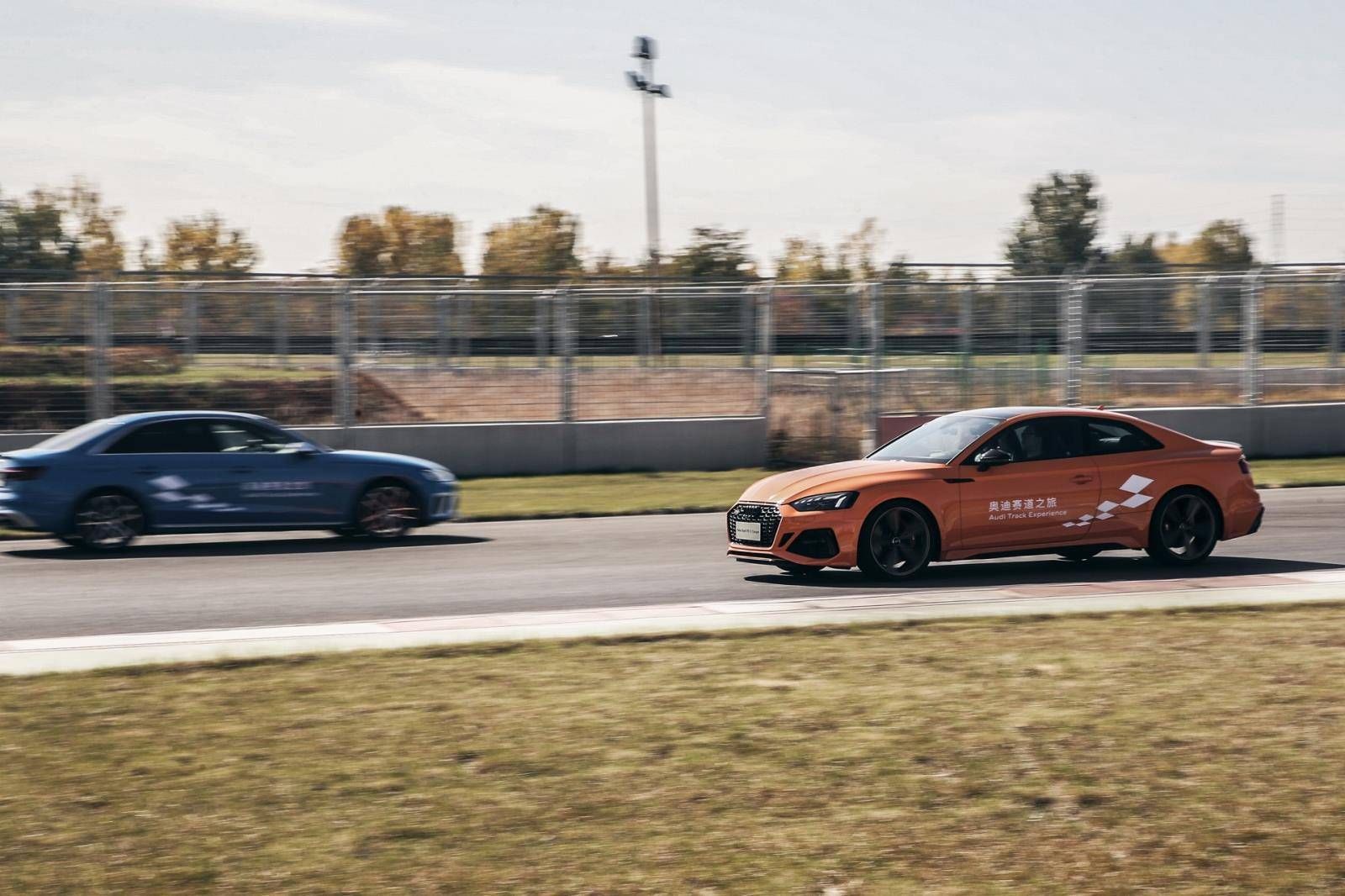 RS|体验最直接的快乐！赛道试驾新款奥迪RS 4/RS 5