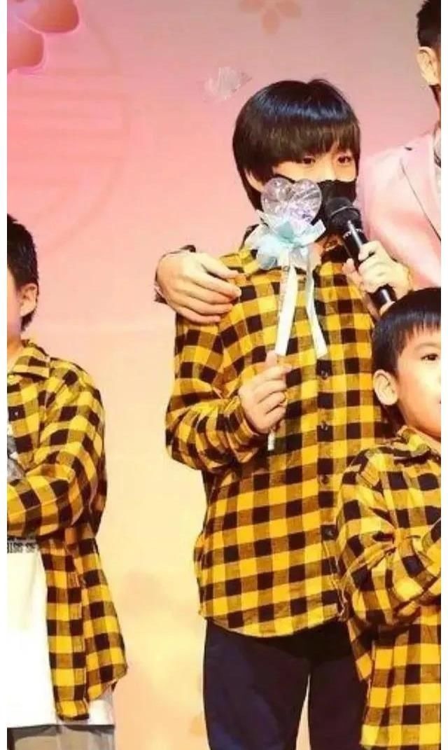 第一季爸爸去哪儿8年过去了，小演员都长大了，你还能认出来吗？