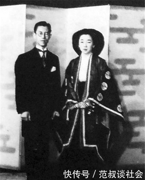 希少 常陸宮 正仁親王結婚記念 文鎮 メダル 義宮 天皇家 皇室 正仁親