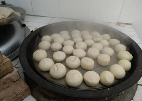 就可以|蒸馒头的时候只放酵母是大忌?加了这个东西,15分钟就能发满盆