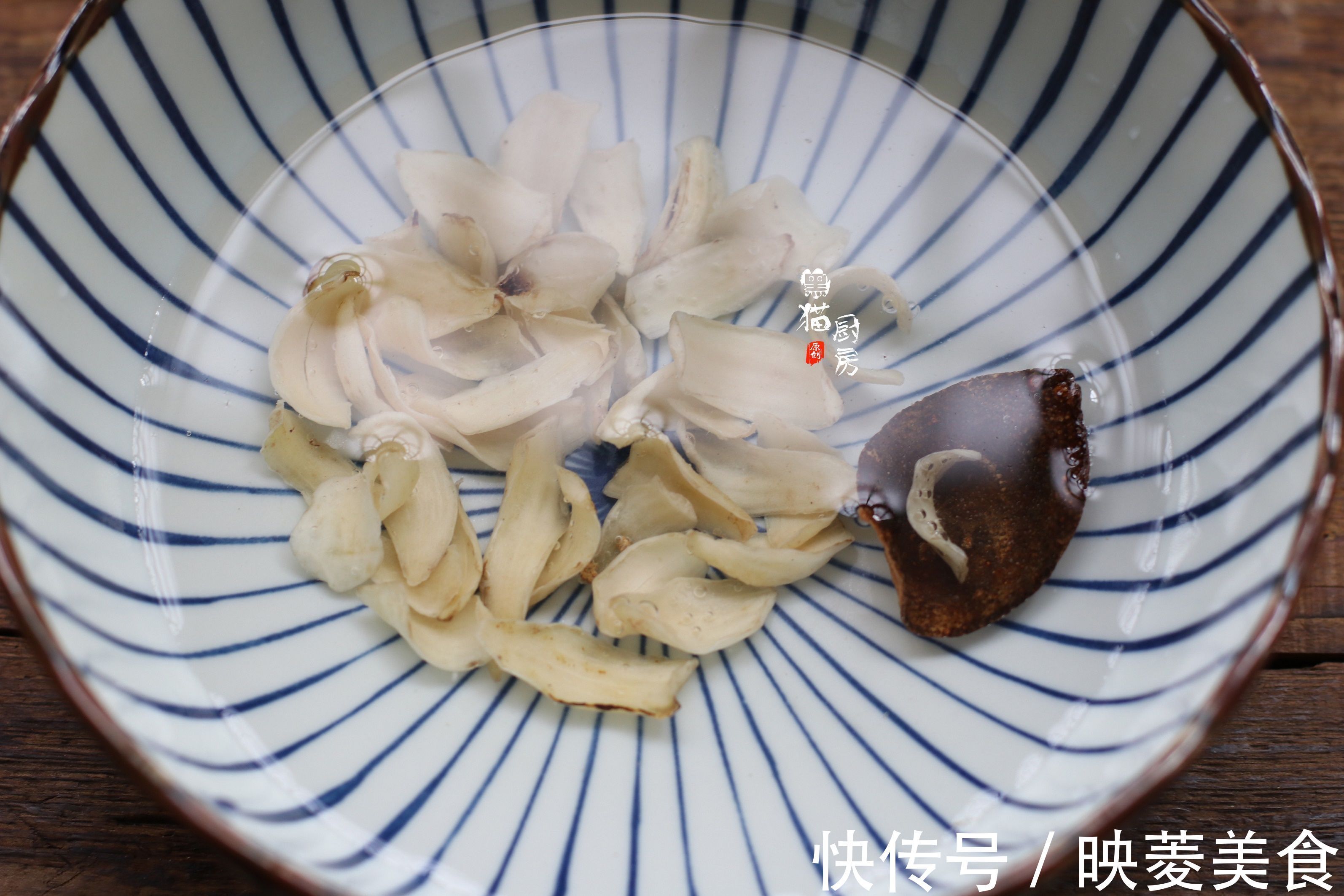 红豆|失眠最怕它,我每天喝一碗,半夜打雷下雨都不知道,一觉到天亮