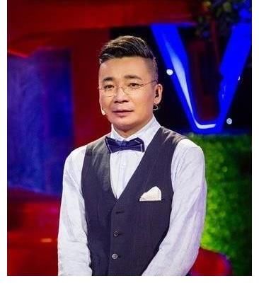 中国传媒大学|高博漂亮的老婆曝光，他没能成央视一哥，在生活中却是妥妥的一哥