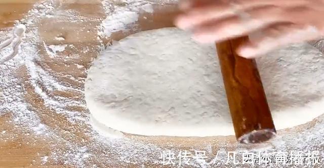 山药片|铁棍山药蒸糕蓬松选软,做法还很简单,特别适合老人孩子吃