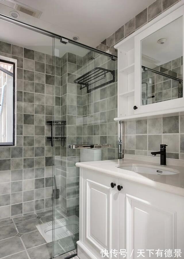 两居室|闺蜜的90㎡北欧两居室，全包14万，卫生间清爽的色调，非常不错