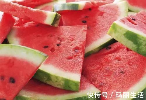 摄入量|吃主食反变瘦?真想减肥,牢记“一个少吃,两个多吃”~