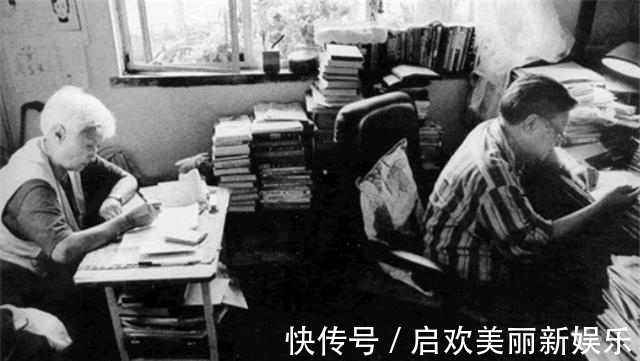 纳兰容若&与原配携手52年，80岁另娶女演员，去世前留遗嘱：与原配合葬大海