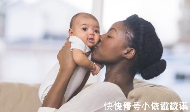 睡头型|养护新生儿宝宝坑太多,10个“带娃禁忌”家长要了解,别做错坑娃