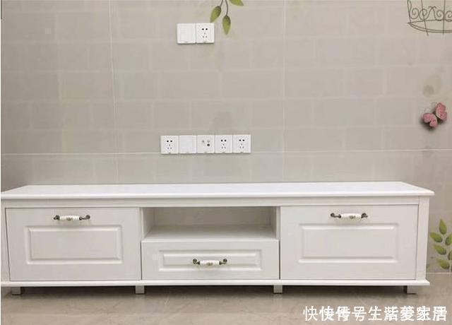 电视柜|98平米房子装修，做的全屋定制家具，邻居一看，说我人傻钱多