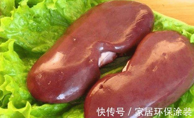 血管健康|高血脂不能喝牛奶吗?医生:想稳定甘油三酯,2种食物尽量少吃