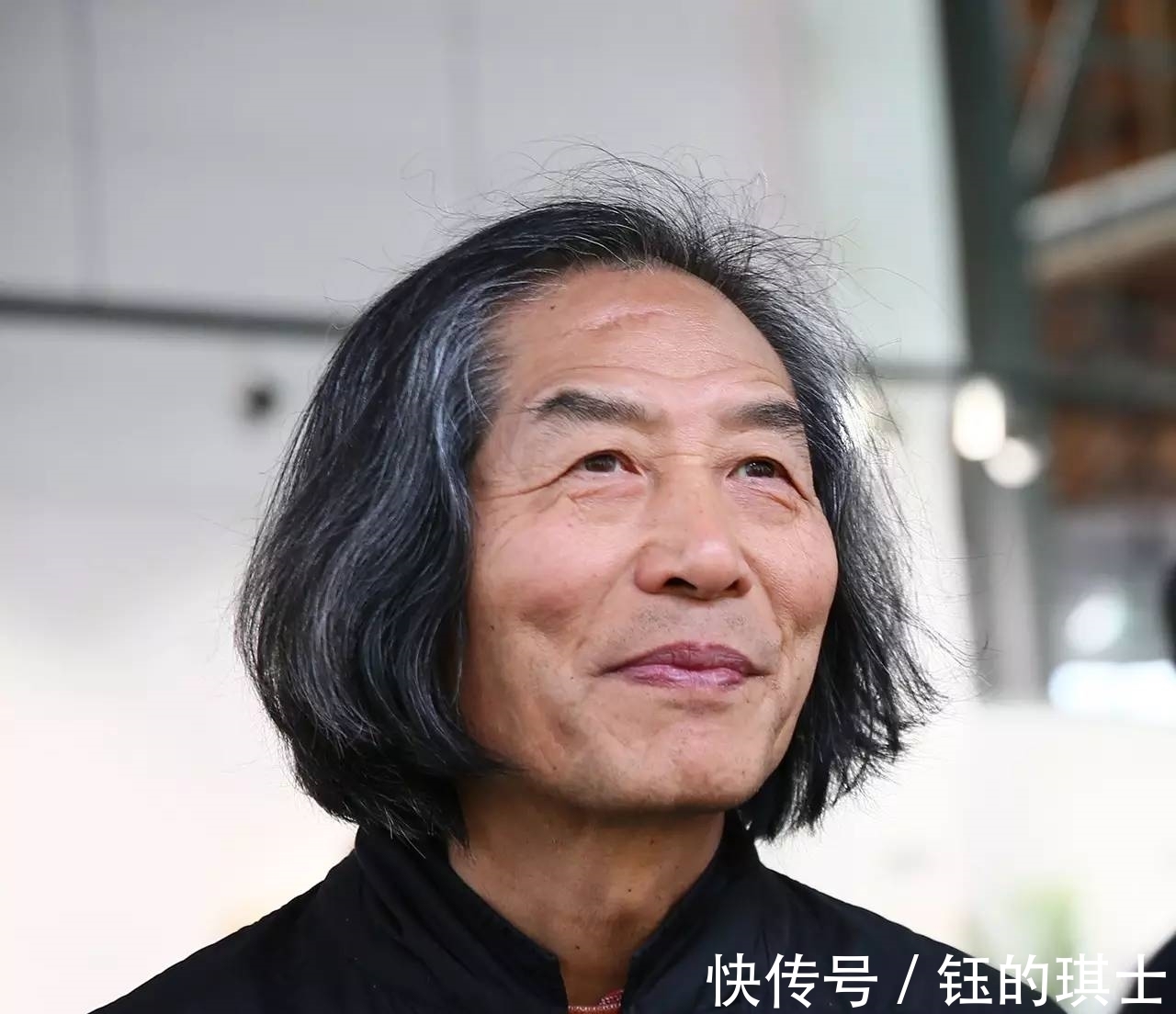 狂草!王冬龄的“乱书”从国内火到国外,他真的是“书法奇才”吗?