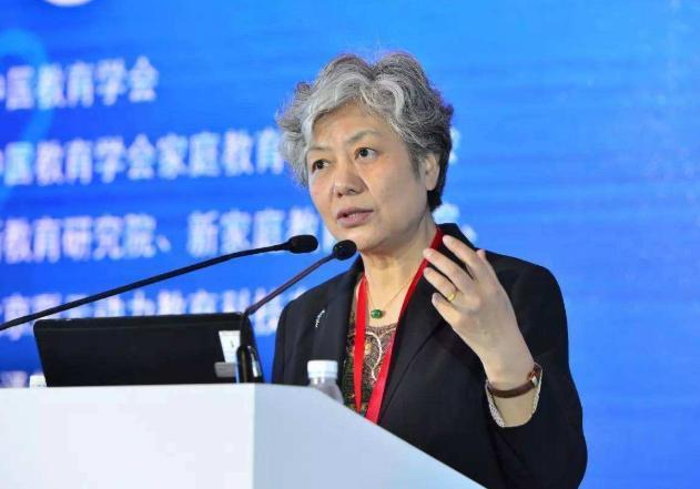 讲座|李玫瑾教育男孩,家长要坚持这5个原则,儿子未来阳光有担当