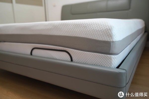 扫地机|老装修升级计划 篇一百零二：新房选了新家具，入手8H Feel智能真皮电动床X