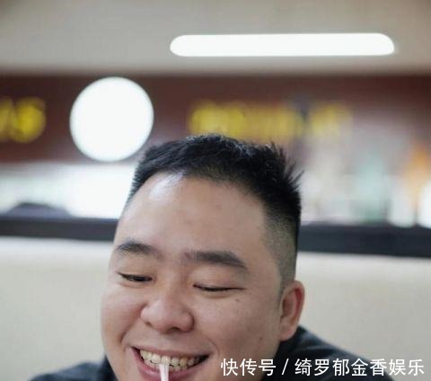 写手 《吐槽大会》为什么需要编剧听听笑果的“写手”们怎么说