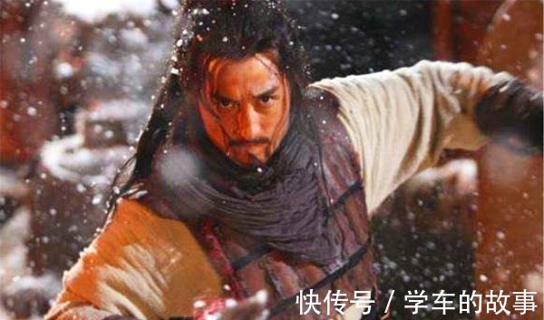 林冲|水浒传中单挑打赢林冲的人只有一个,但他却打不赢李逵!