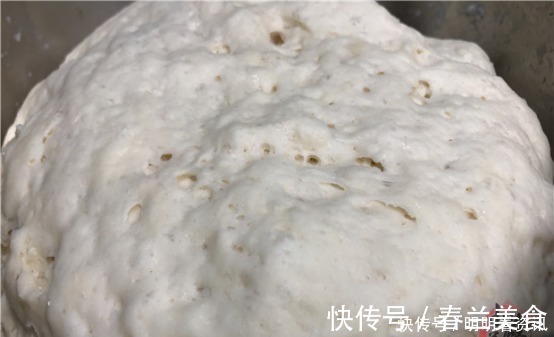 棉絮状|做包子馒头时，别只会加白糖！教你简单一招，8分钟快速发满盆