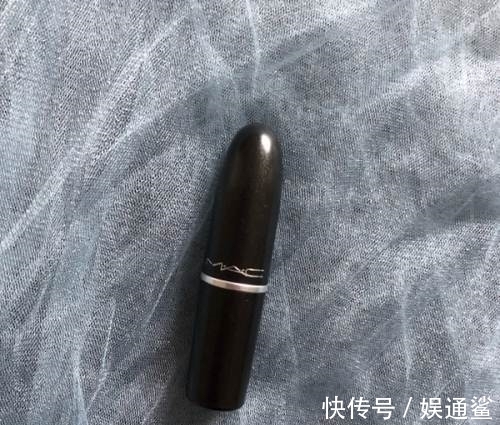 质地 黄皮救星,5支夏日超级显白口红盘点,你一定不能错过了!