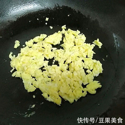 老抽|#一口新年味，全家享佳味#虎虎生威蛋炒饭