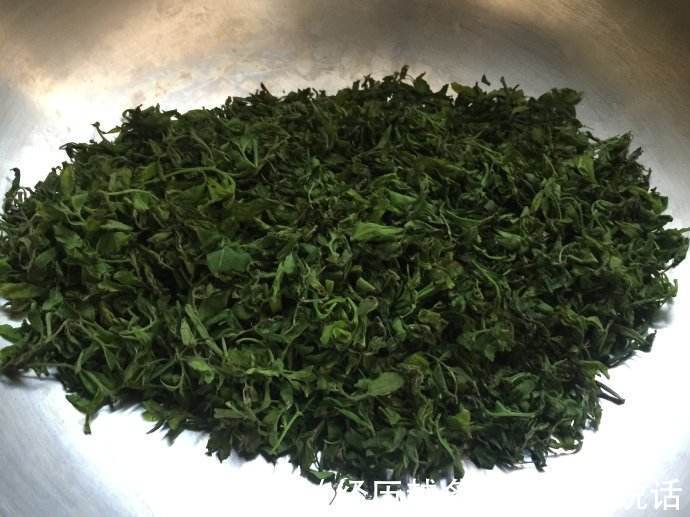 尿酸|此物被称为痛风“死对头”,若坚持泡水喝,高尿酸可能会“投降”