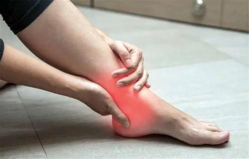 体内尿酸|不想与尿酸“为敌”？尽量远离3种水果，4种蔬菜，尿酸或能降下来