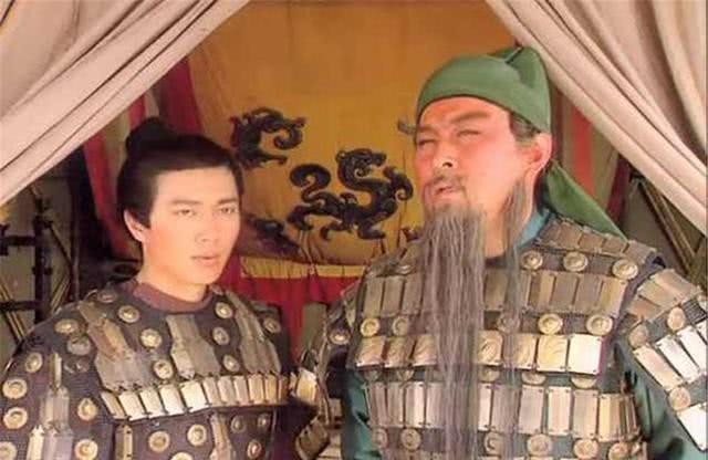 不分胜负|关平单挑庞德，一百三十回合不分胜负，为何关兴能一战完胜张郃