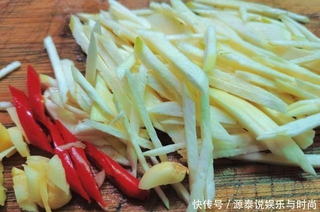 这东西30元1斤，再贵也要给孩子吃，长大高个，一周吃2吃最好