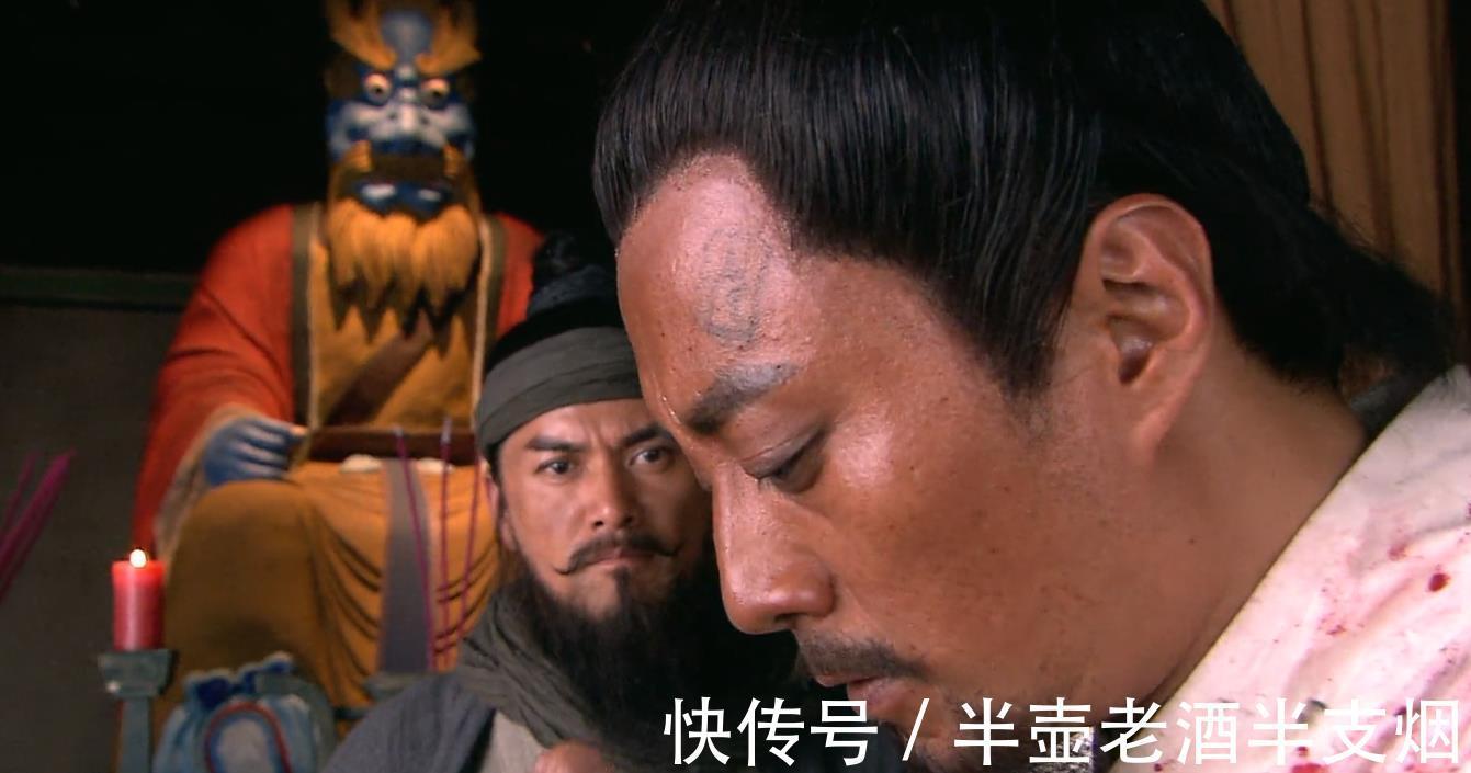 黄文炳$宋江想借刀杀晁盖,花荣李逵起哄架秧子,晁盖却不肯上当:这件事情急不得