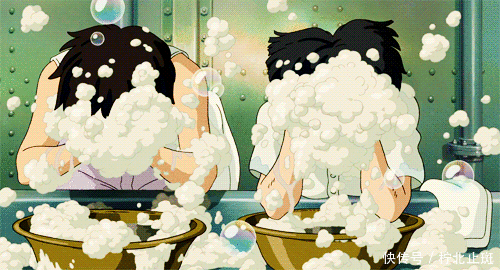 换季式变丑!皮肤爆痘又脱皮,来试试做这3件事“自救”