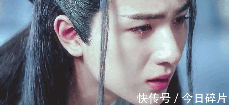 词人!纳兰性德《菩萨蛮》词中的深情:无处不伤心,轻尘在玉琴