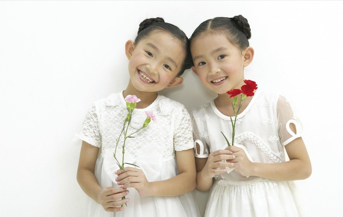 育儿箱|为何生活中见到的双胞胎越来越多？一些宝妈可能用了取巧的方法