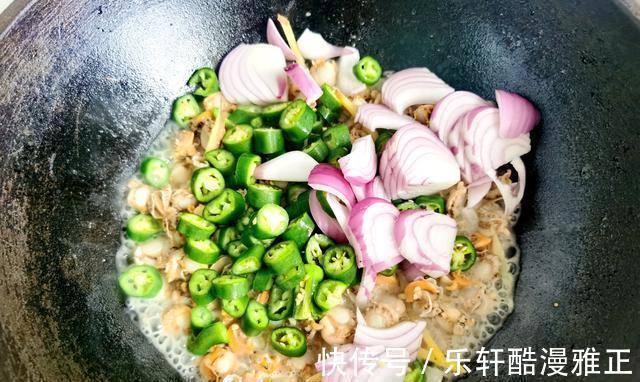 味道|天热就吃这道菜，味道鲜美清爽不油腻，简单快手，每天一顿吃不够