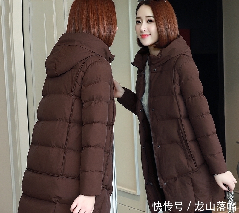 建议大家:羽绒服尽量选长款!再搭配一双踝靴,不打扮都美嫩